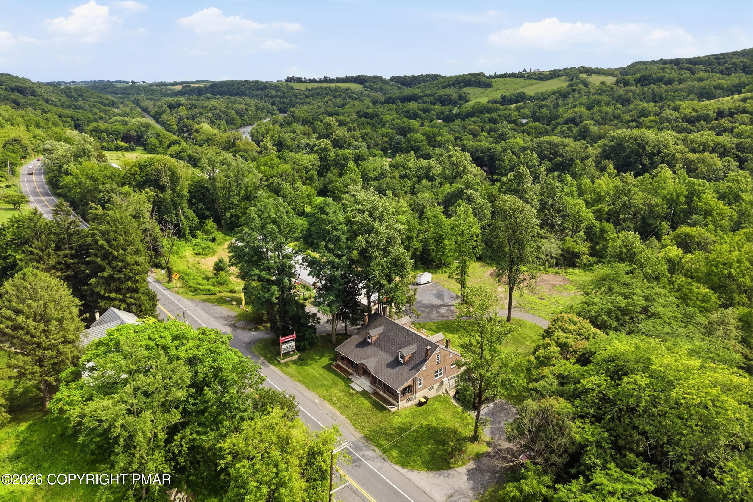 429 Riverview Drive Property Photo 25