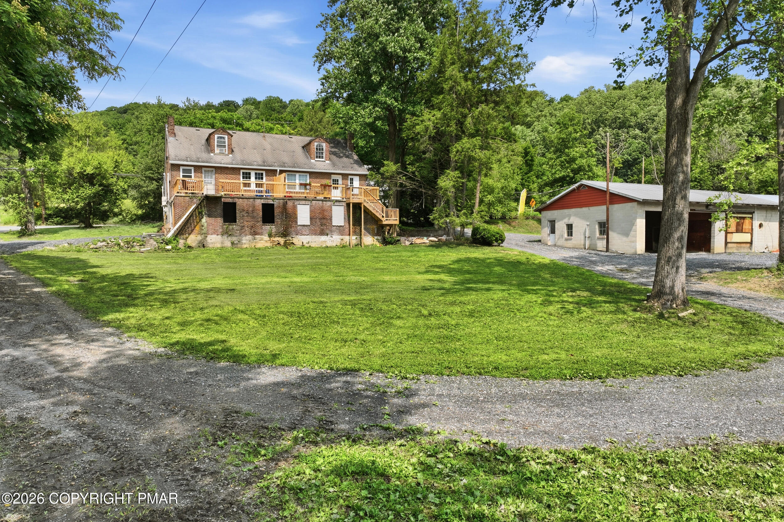 429 Riverview Drive Property Photo 47