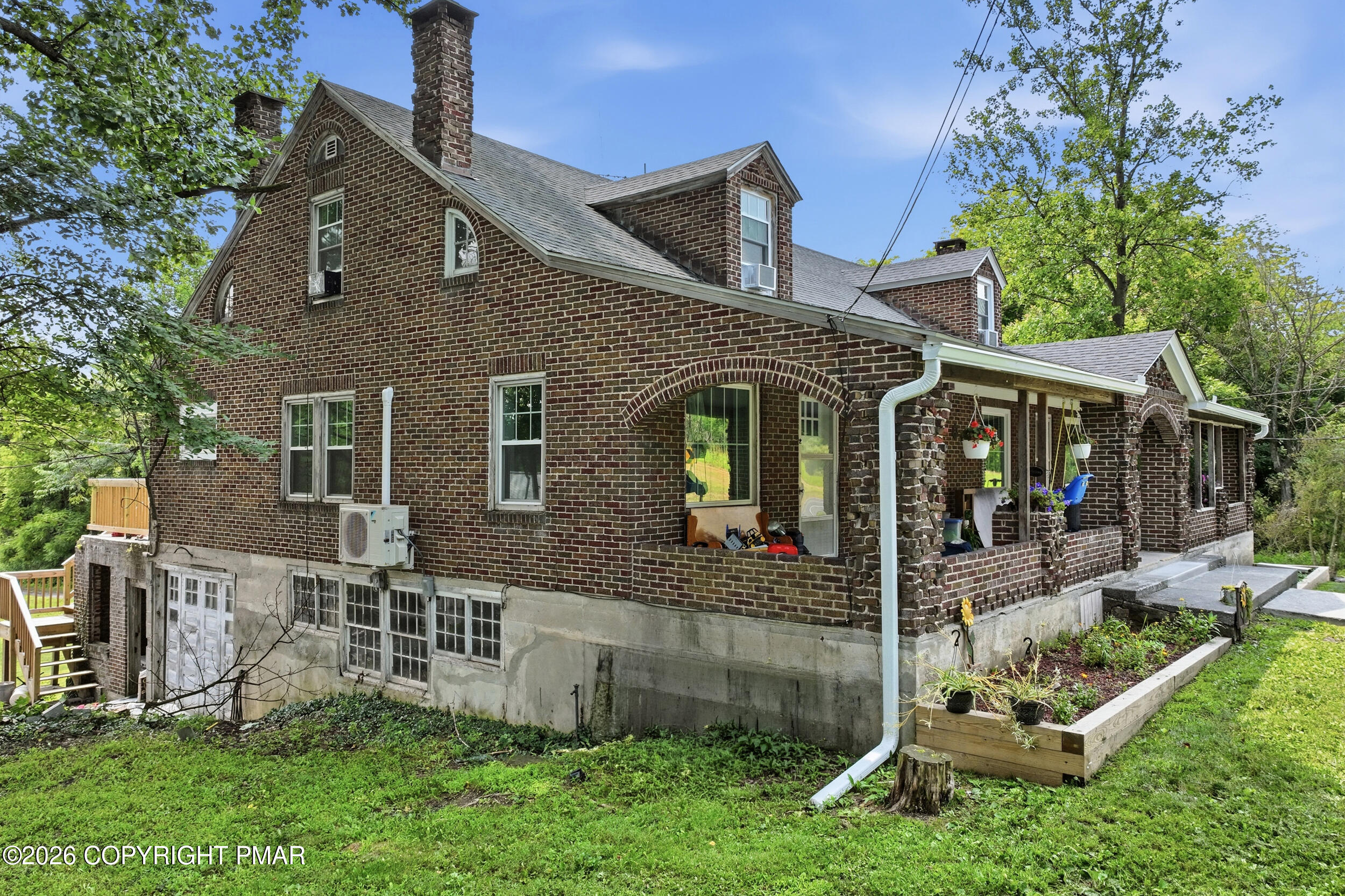 429 Riverview Drive Property Photo 82