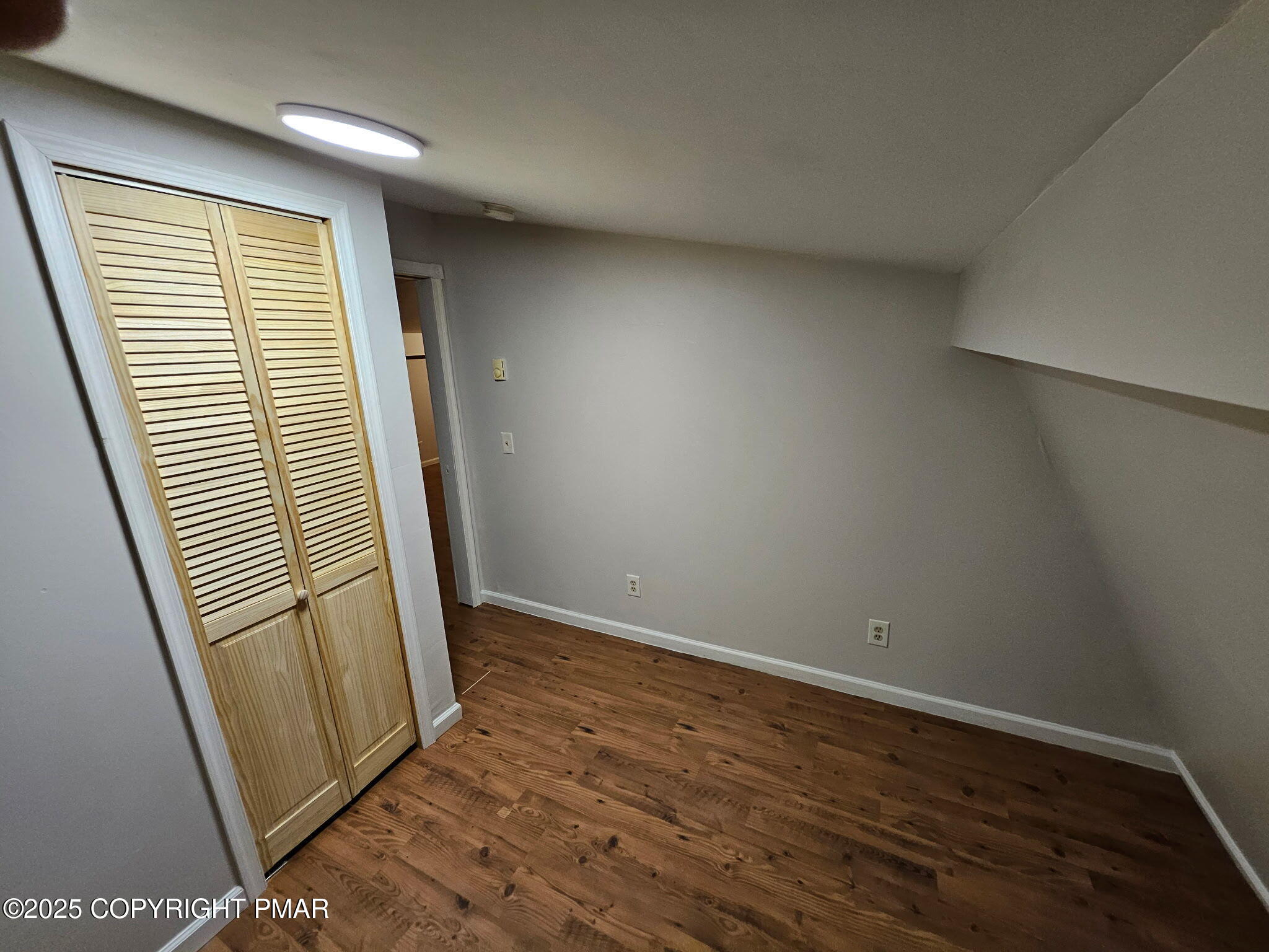 1220 Dogwood Lane Property Photo 3