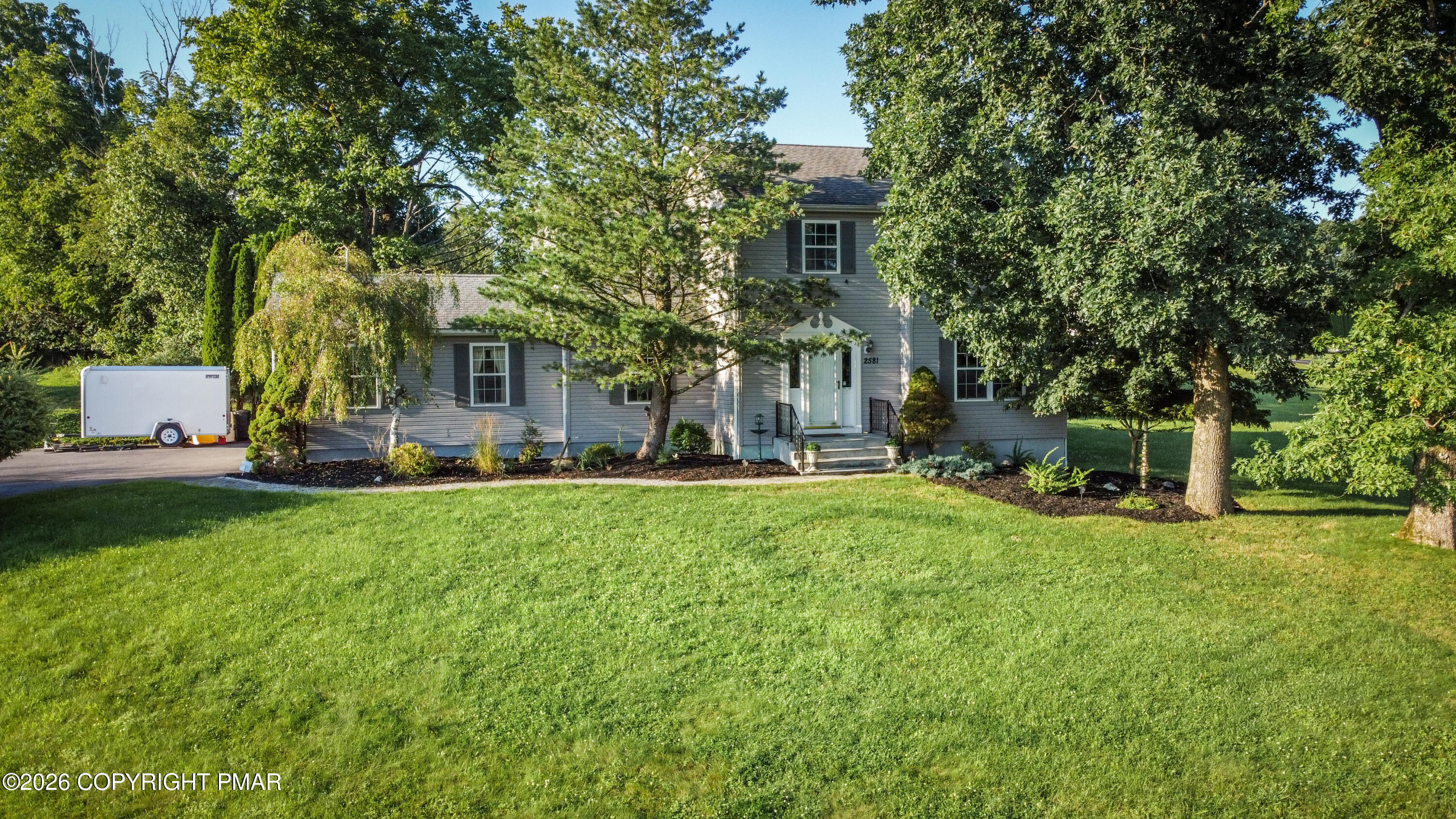2581 Highland Circle Property Photo 1