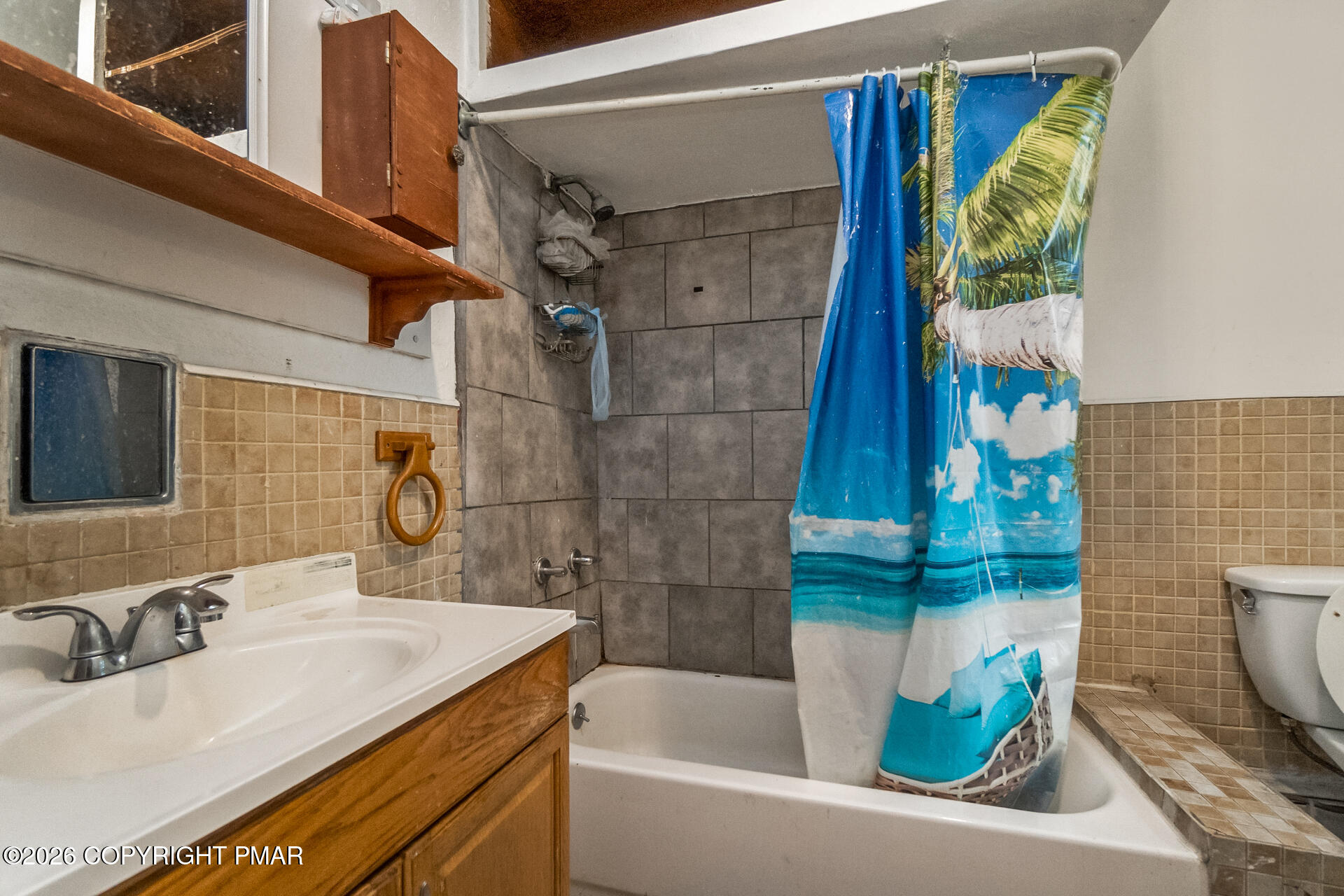 825 Lehigh Street Property Photo 15