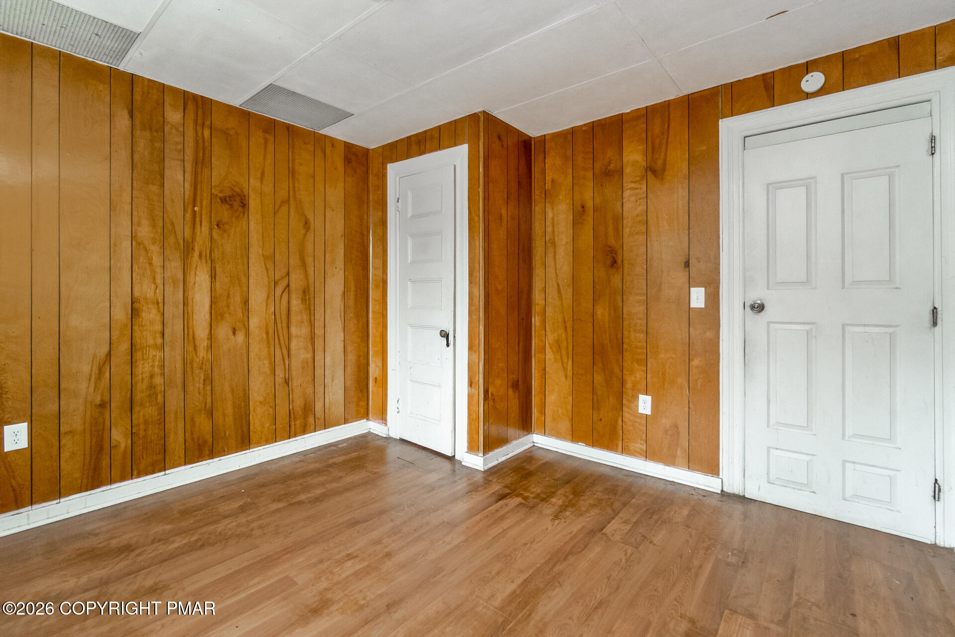 825 Lehigh Street Property Photo 17
