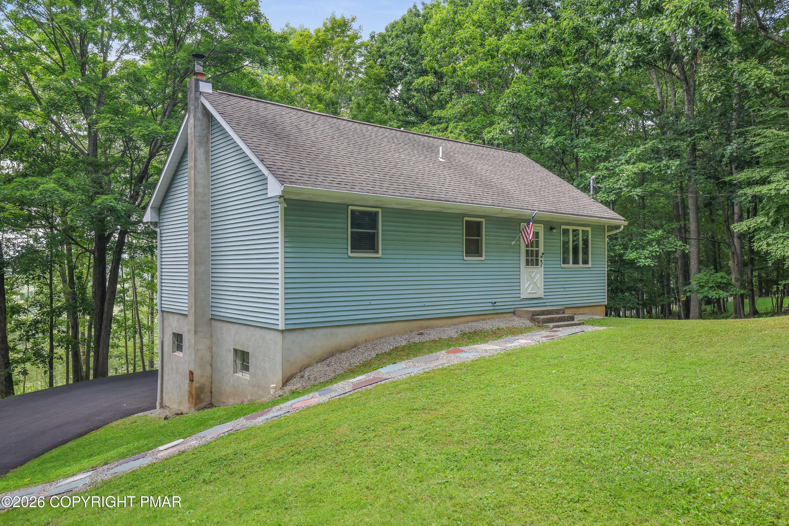 341 Rose Marie Lane Property Photo 1