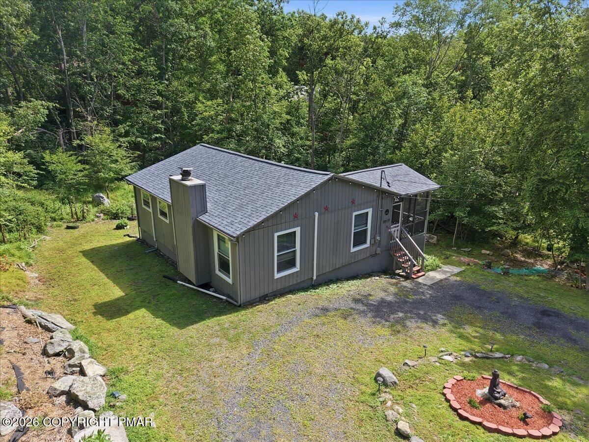 109 Stuart Place Property Photo 3