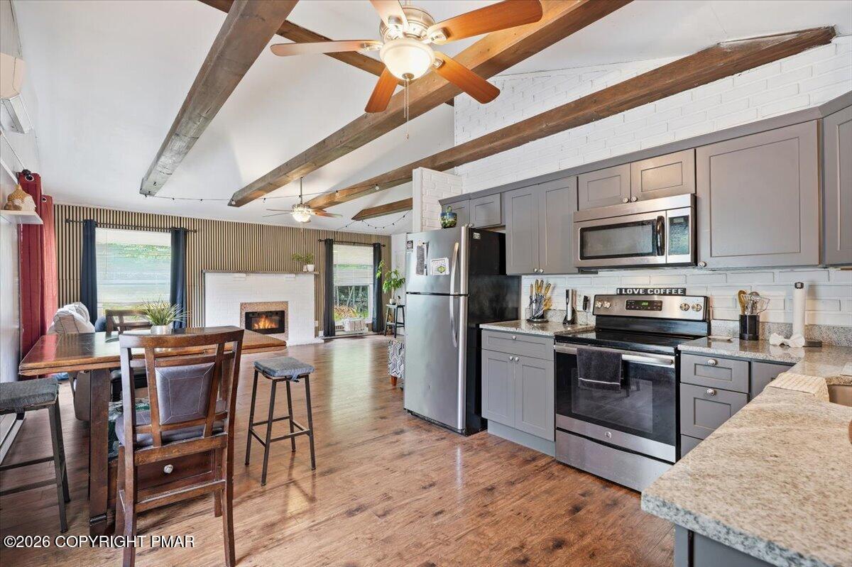 109 Stuart Place Property Photo 13