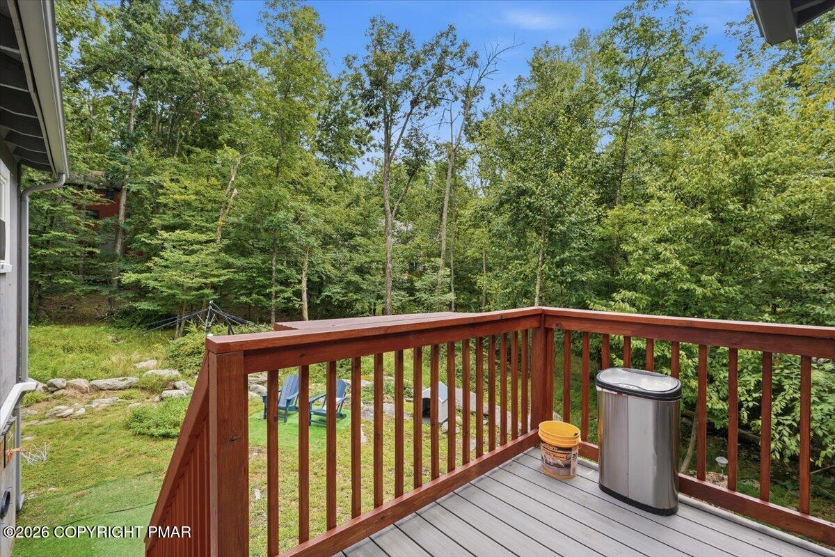 109 Stuart Place Property Photo 33