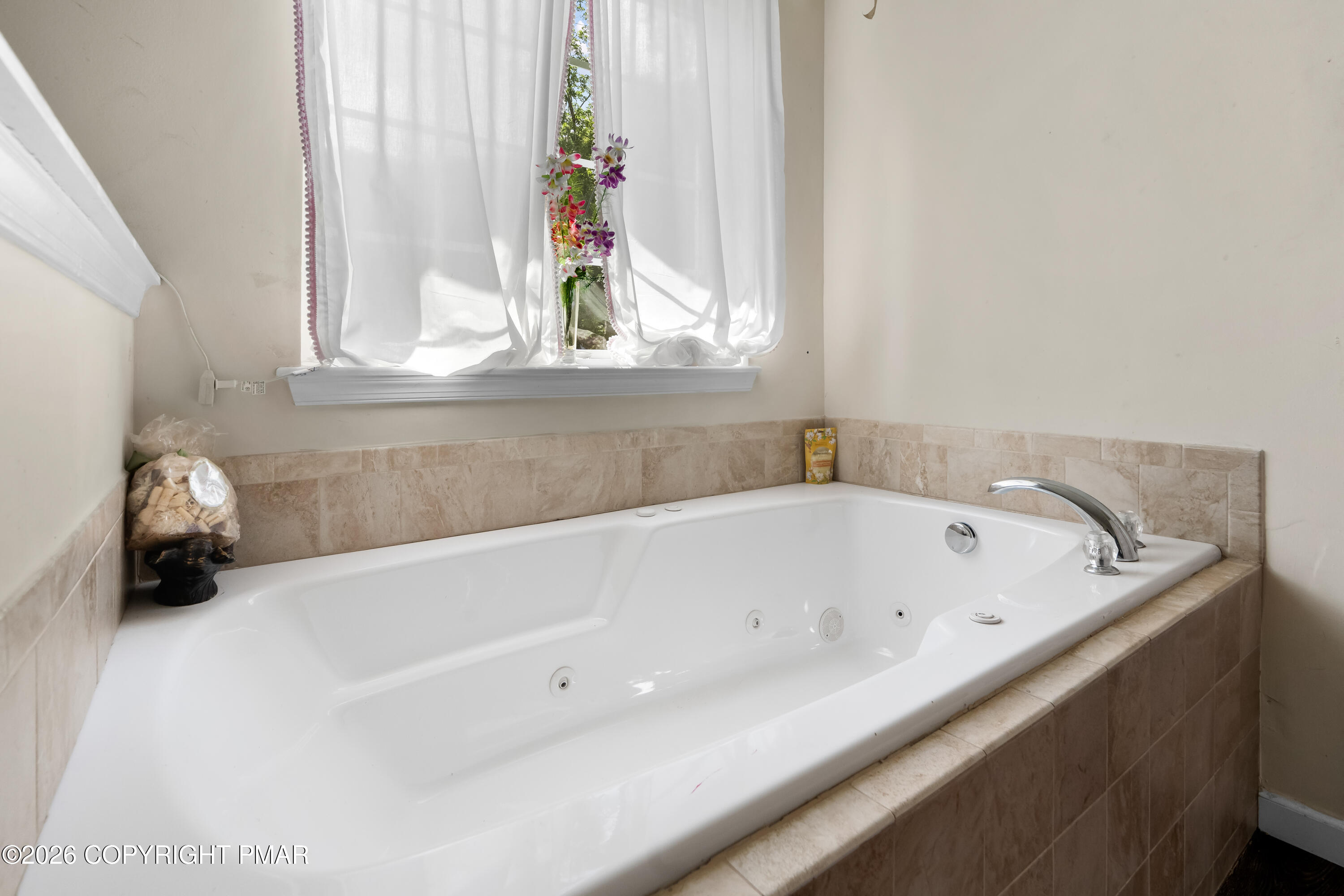 195 Sunrise Loop Property Photo 42