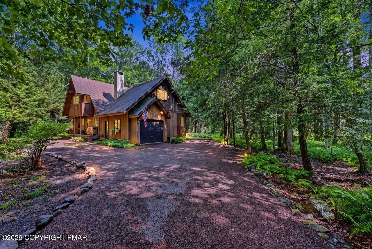 1177 Deer Trail Road Property Photo 2
