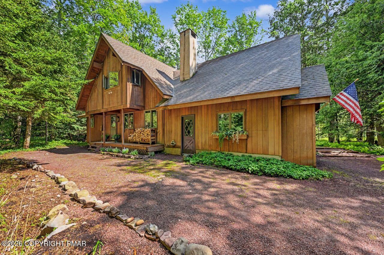 1177 Deer Trail Road Property Photo 3