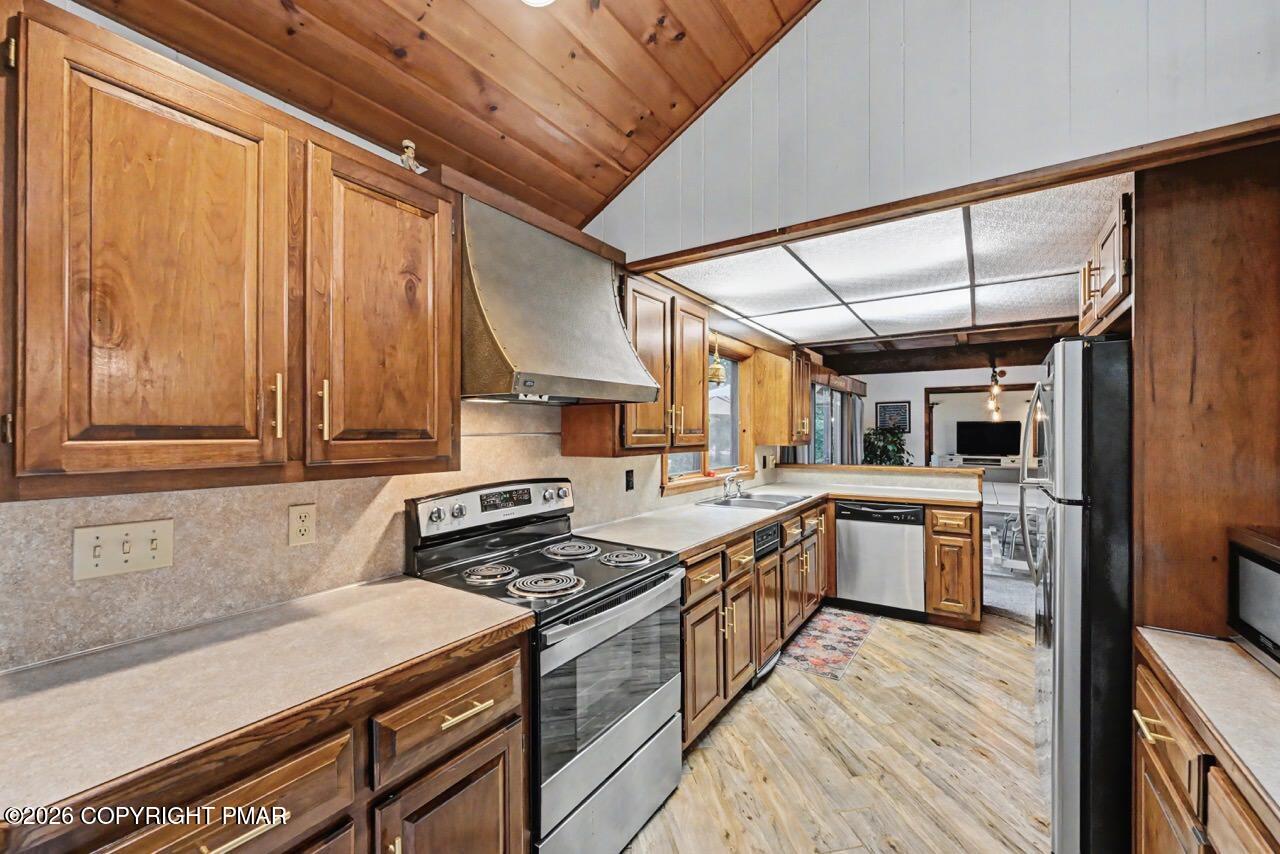 1177 Deer Trail Road Property Photo 75