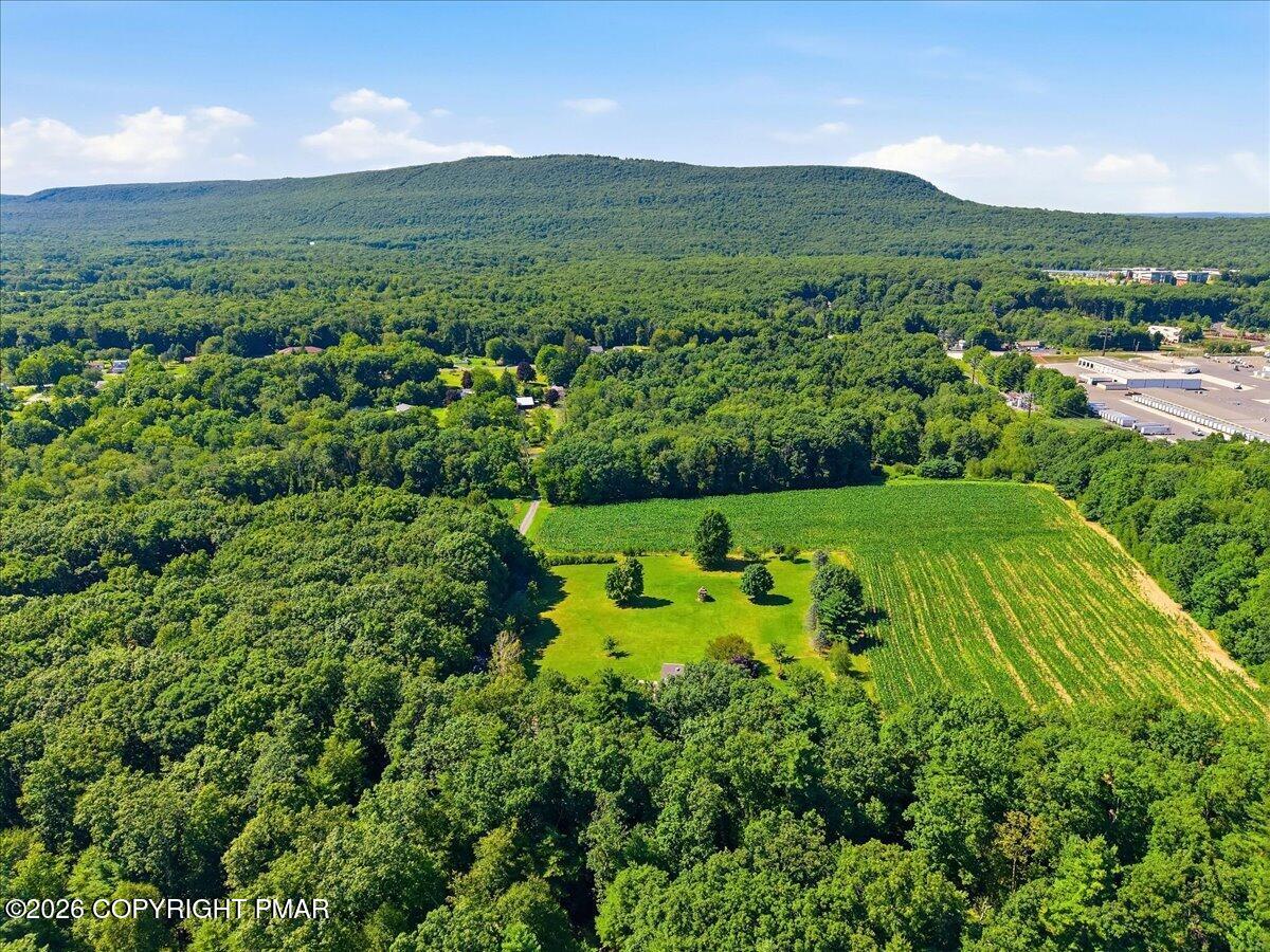 163 Mulberry Lane Property Photo 7