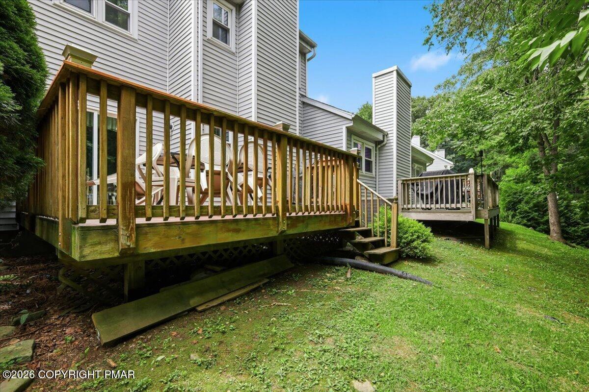 255 Nittany Court Property Photo 11