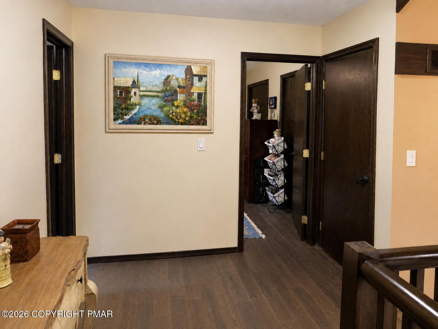 215 Maple Ridge Drive Property Photo 19