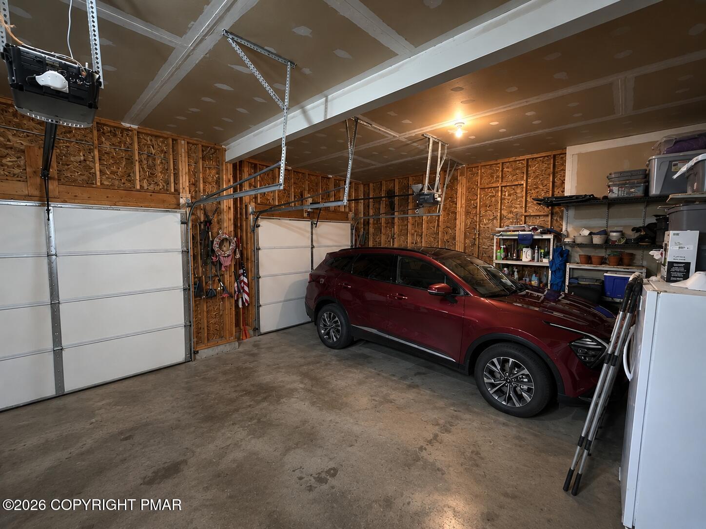 215 Maple Ridge Drive Property Photo 27