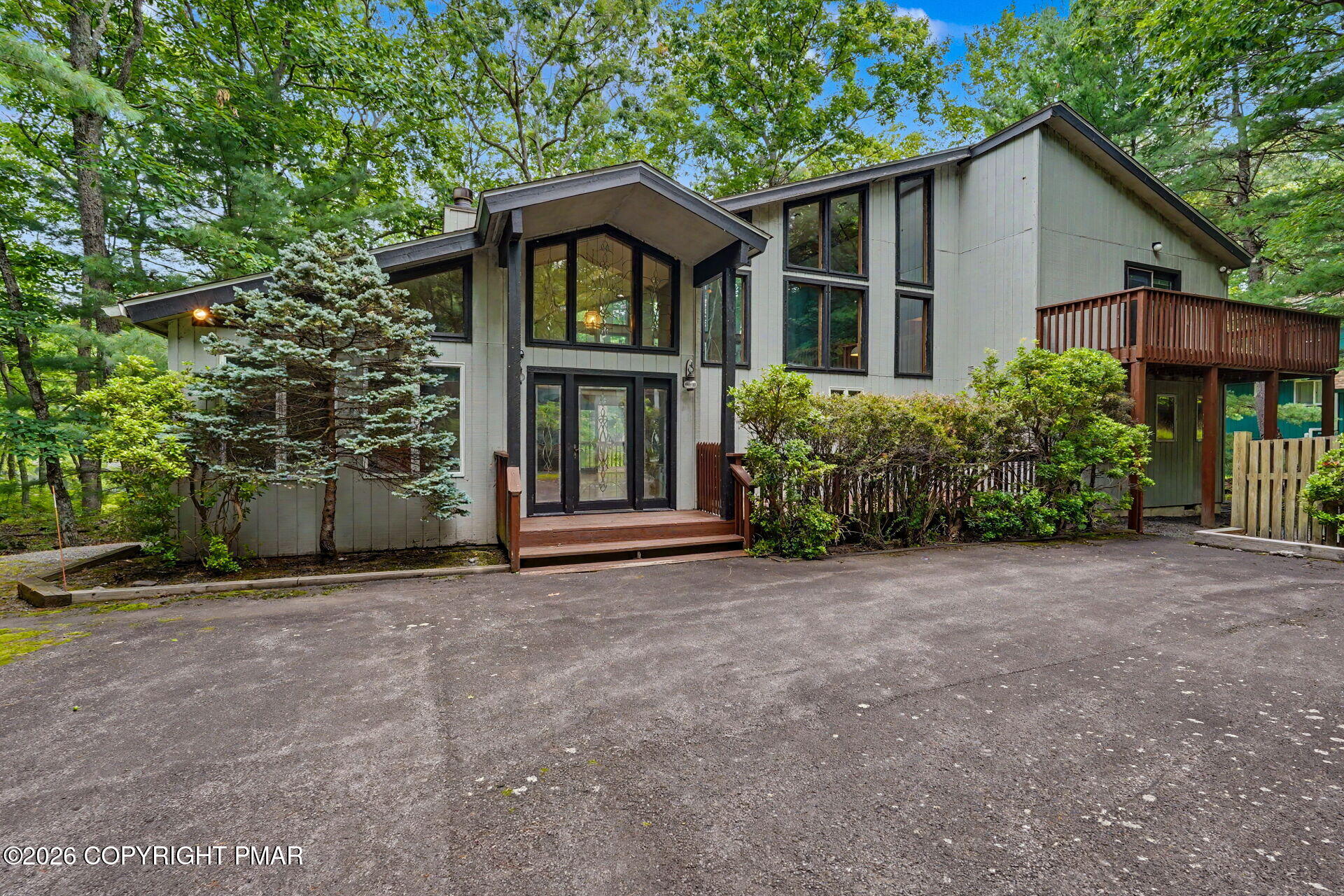 124 Whippletree Lane Property Photo 2