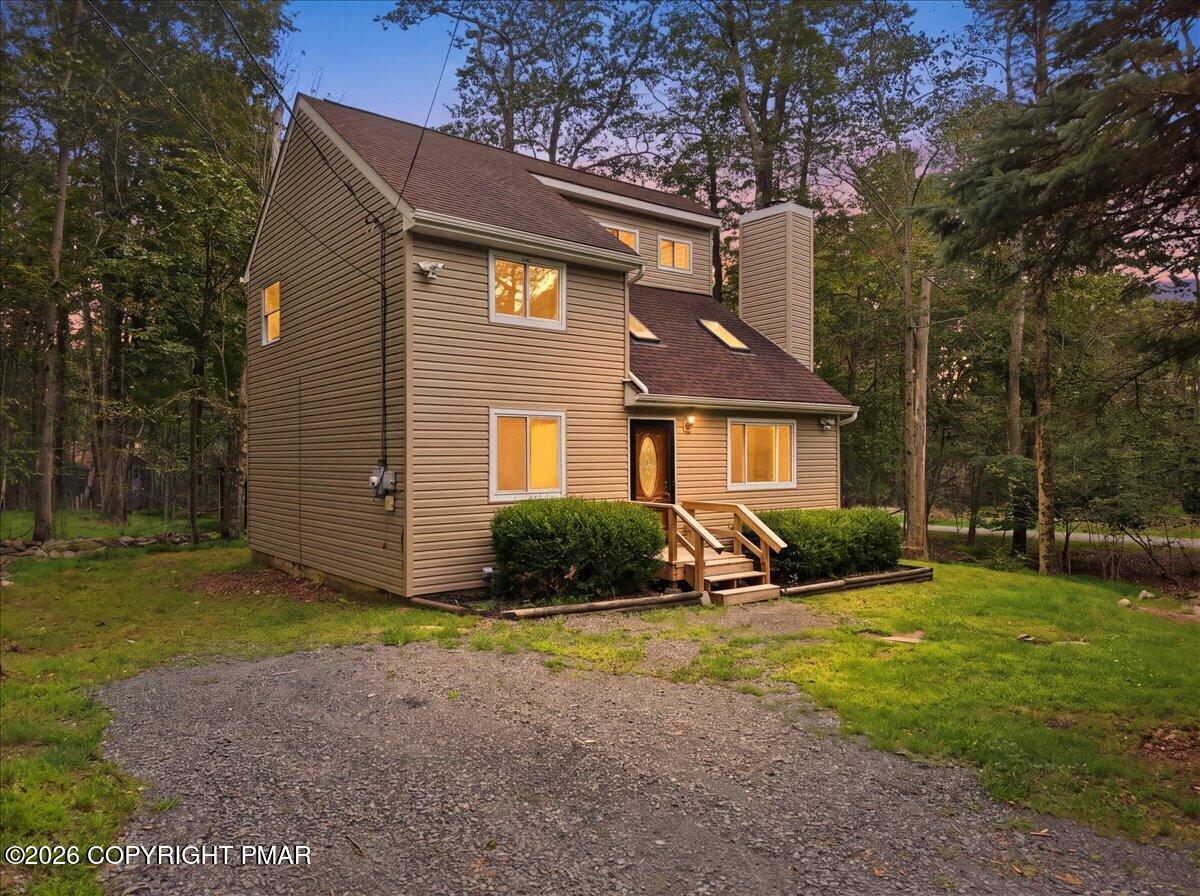 8482 Bumble Bee Way Property Photo 1
