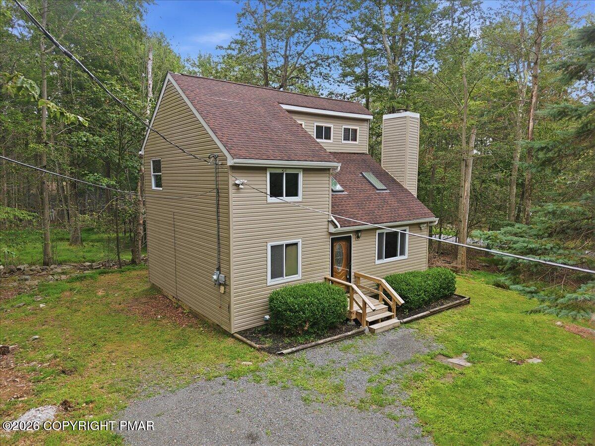 8482 Bumble Bee Way Property Photo 7
