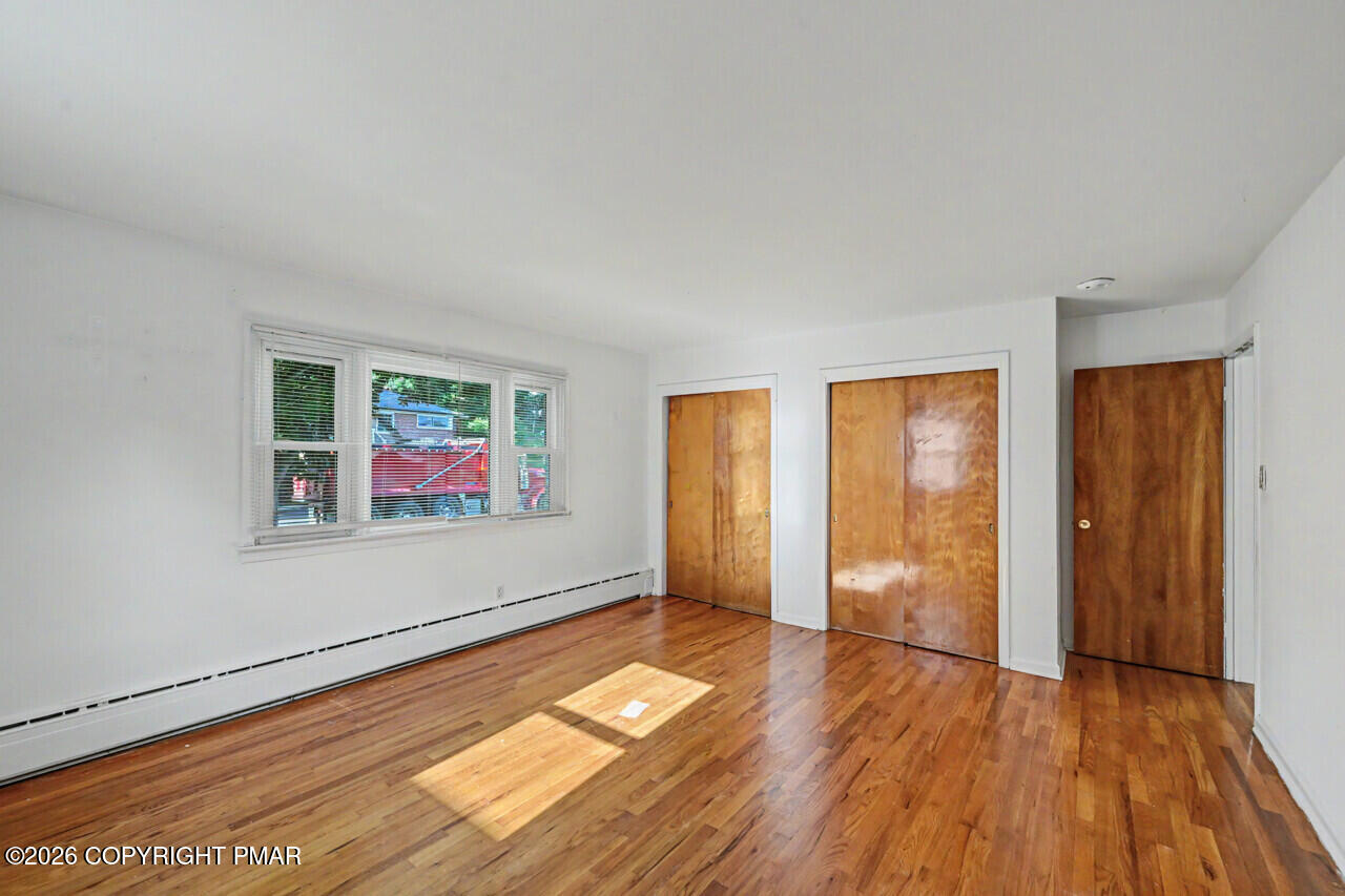 111 Maple Avenue Property Photo 37