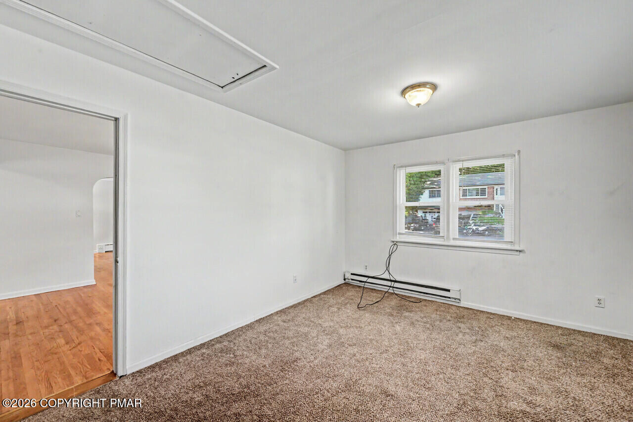 111 Maple Avenue Property Photo 50