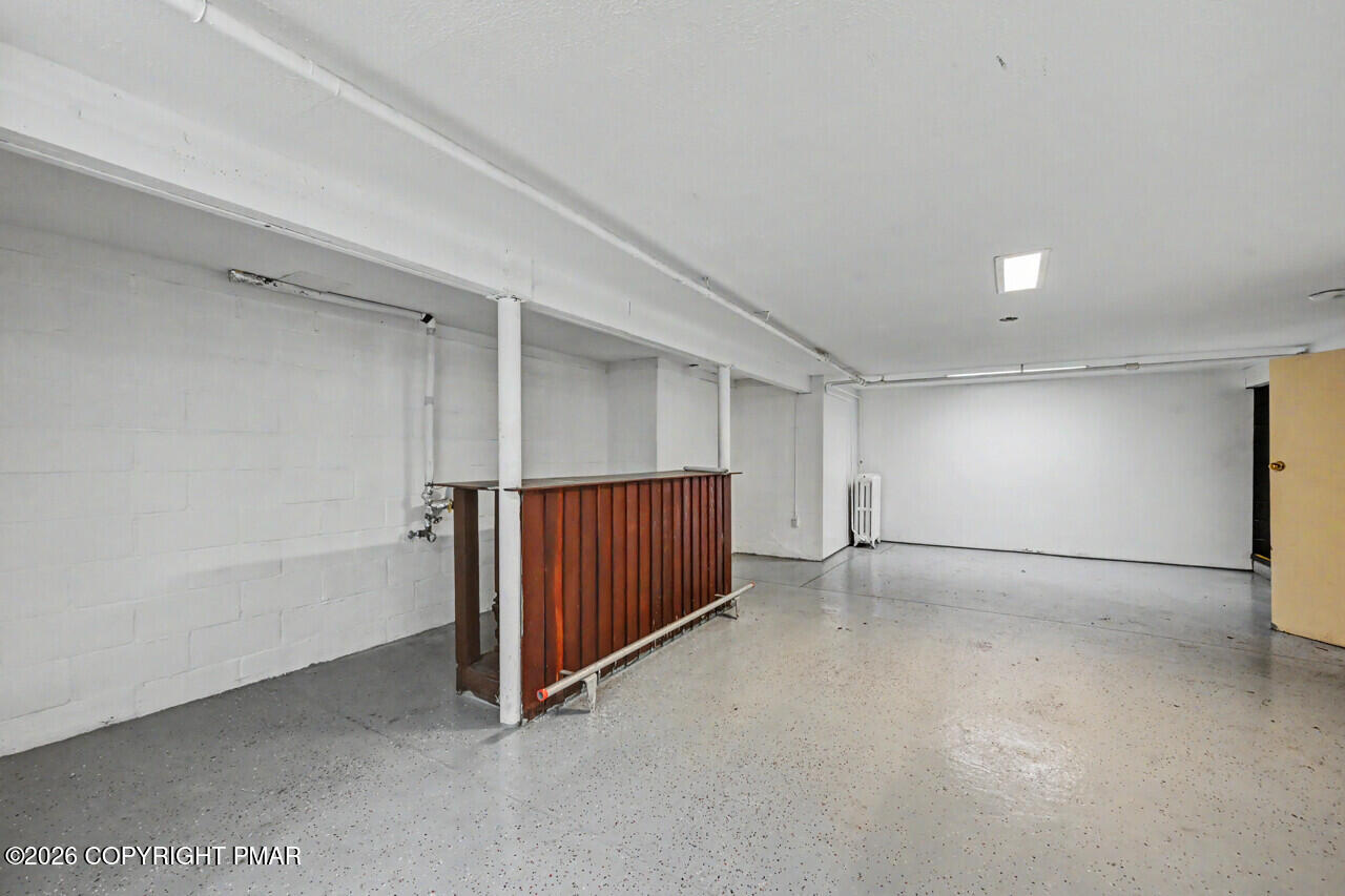 111 Maple Avenue Property Photo 55