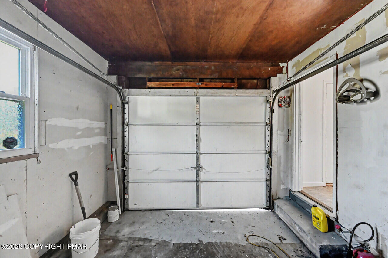 111 Maple Avenue Property Photo 59