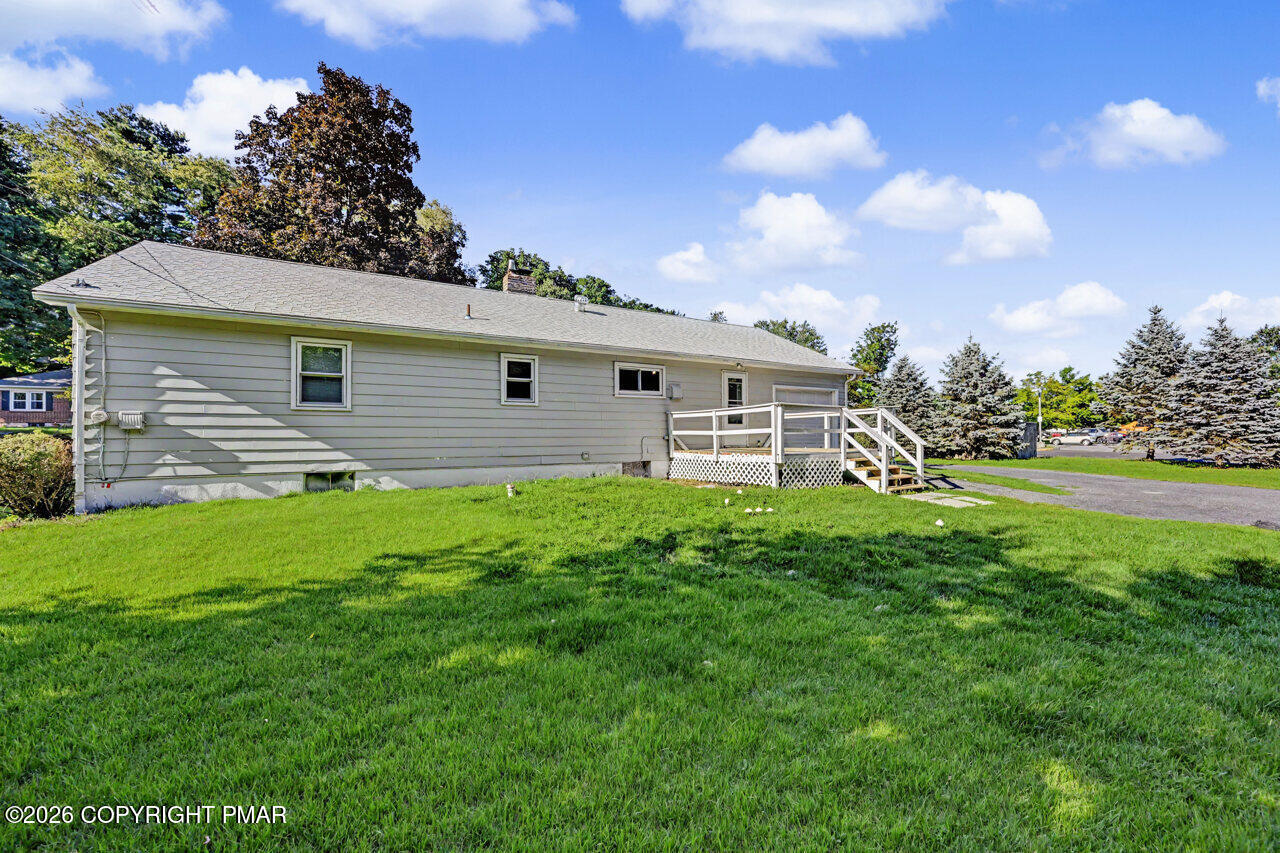 111 Maple Avenue Property Photo 62