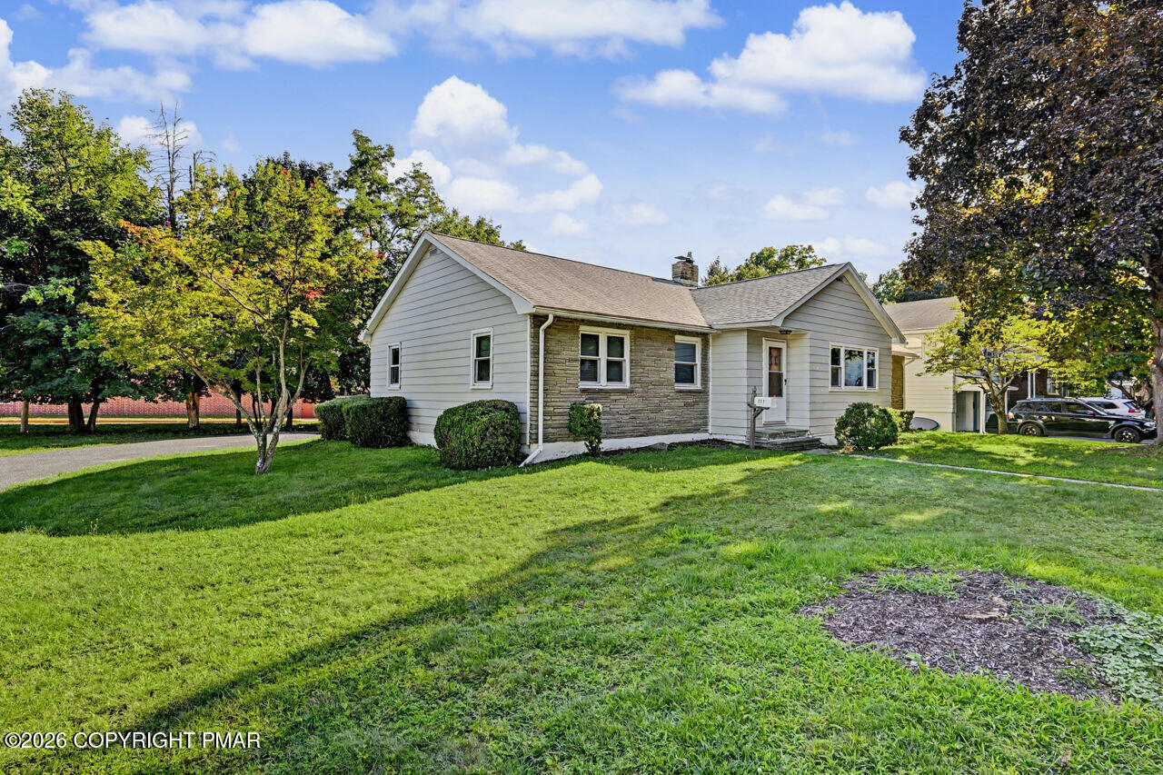 111 Maple Avenue Property Photo 67