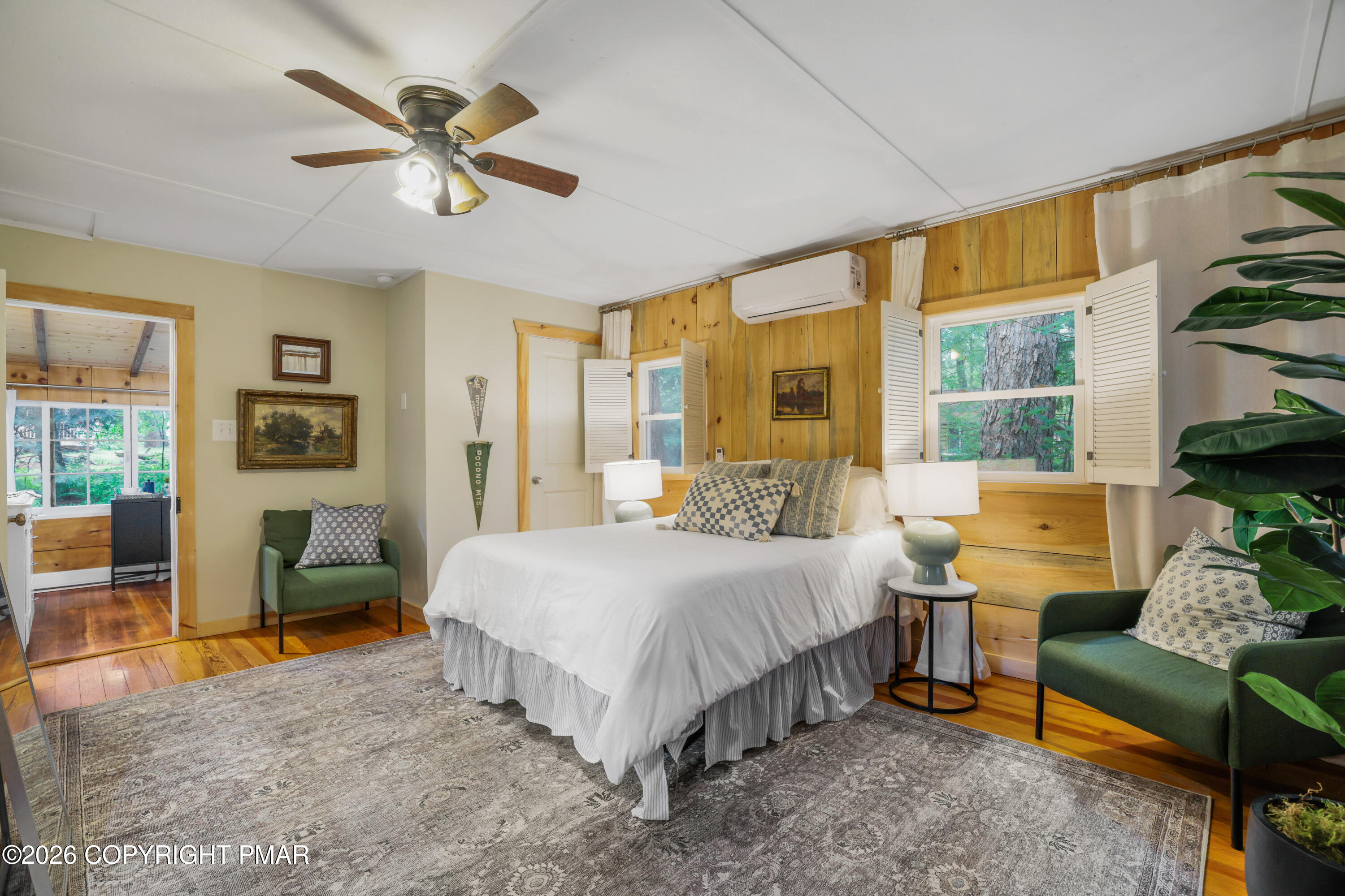 221 John Street Property Photo 2