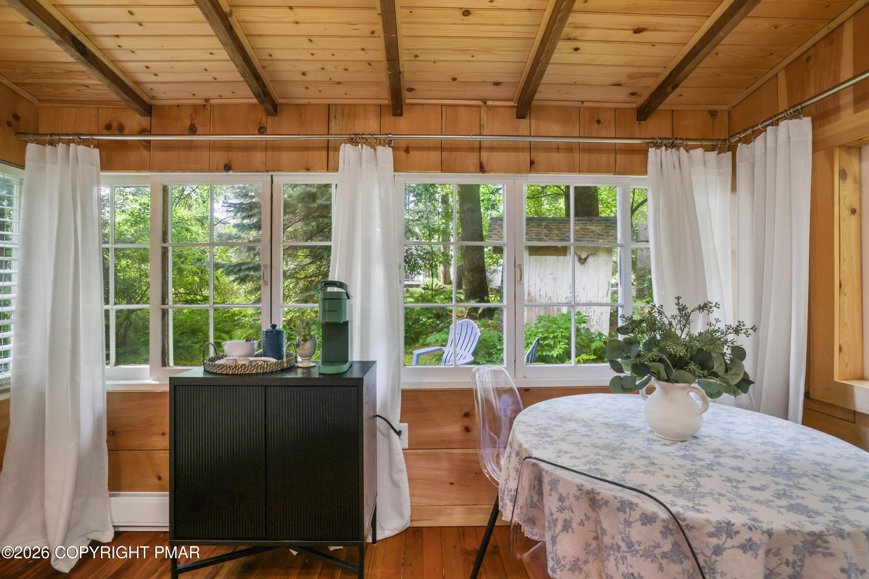 221 John Street Property Photo 18