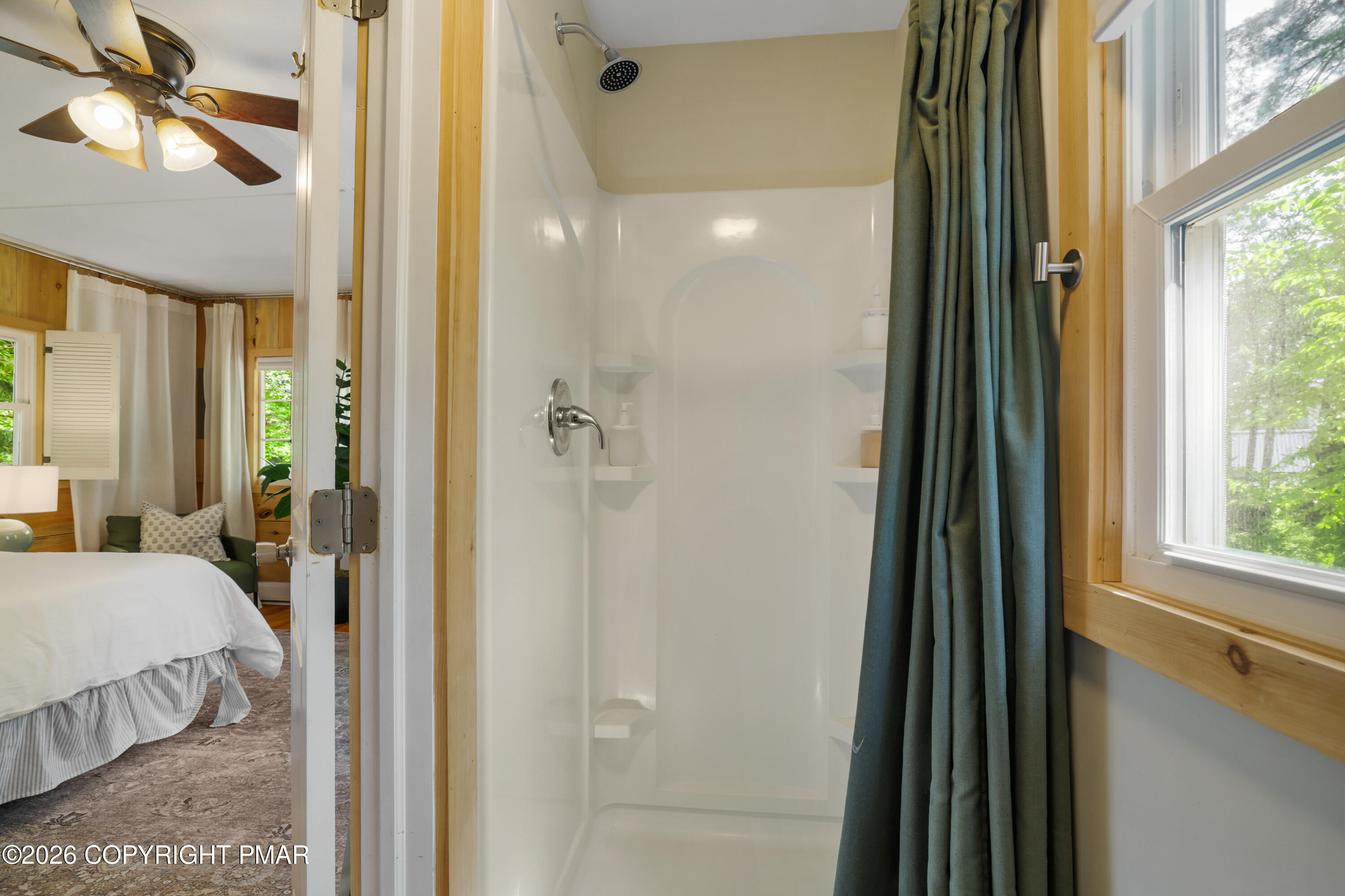 221 John Street Property Photo 19