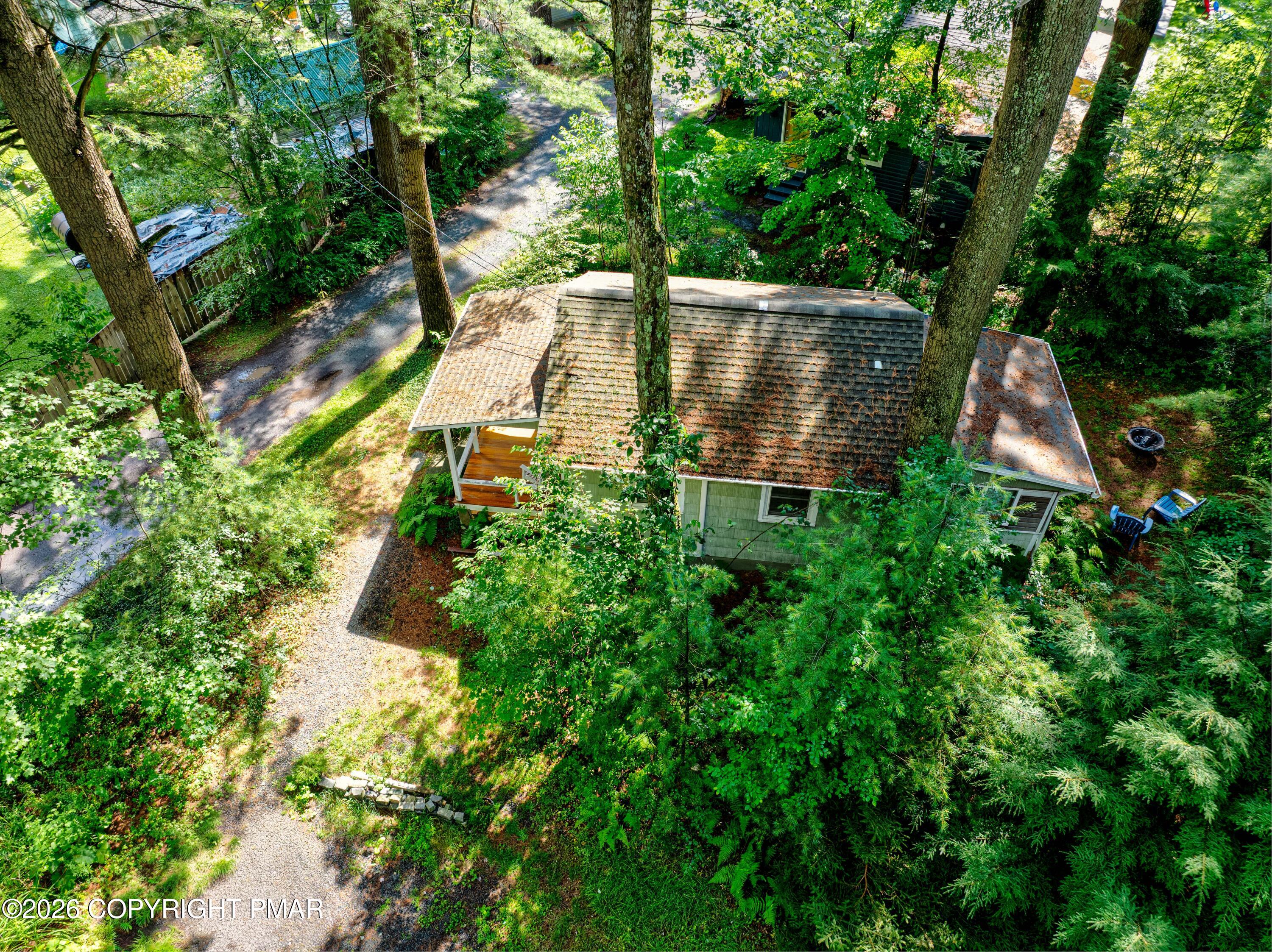 221 John Street Property Photo 35