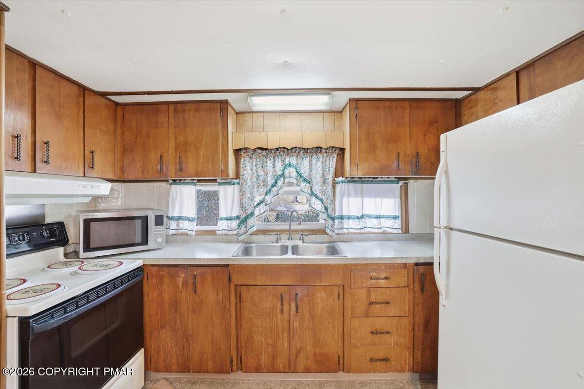 120-122 Leafy Greene Street Property Photo 35