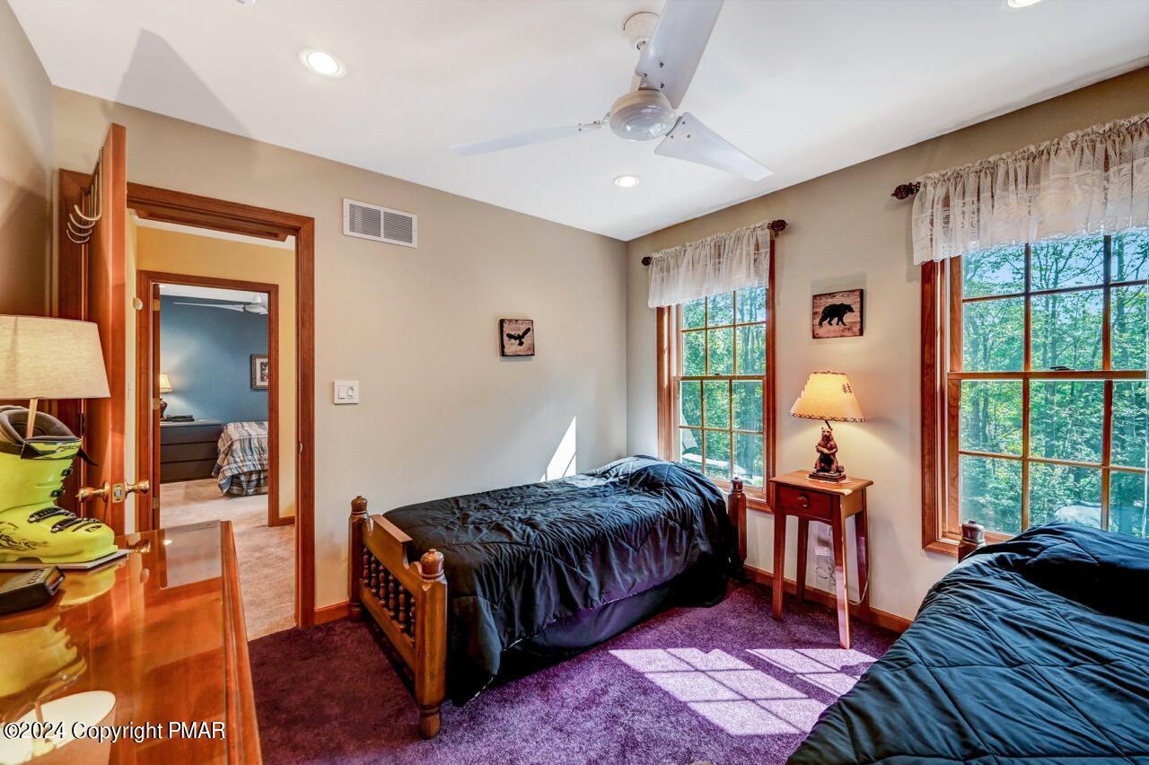 2265 Hillcrest Drive Property Photo 25