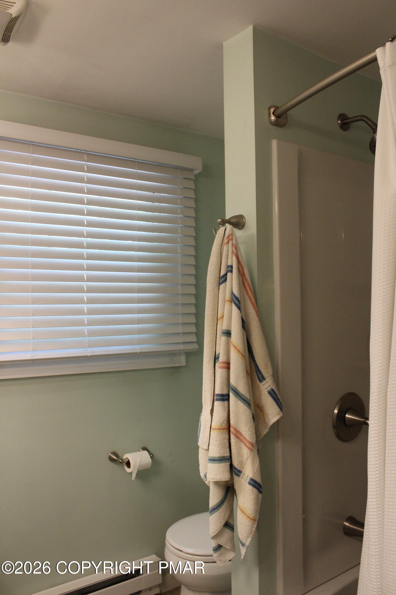 1115 Falls Road Property Photo 13