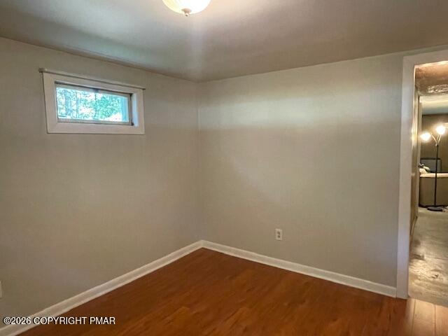 1115 Falls Road Property Photo 24