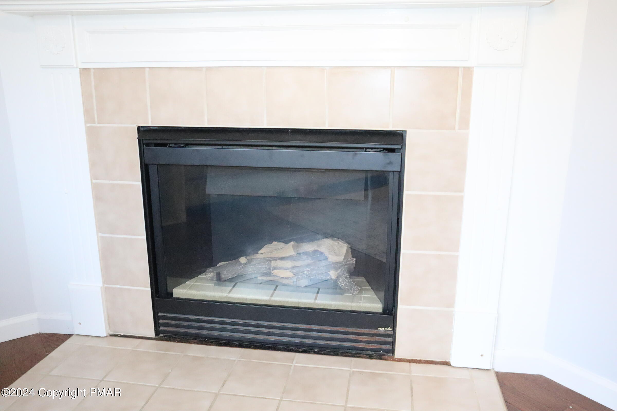 1044 Knollwood Drive Property Photo 14