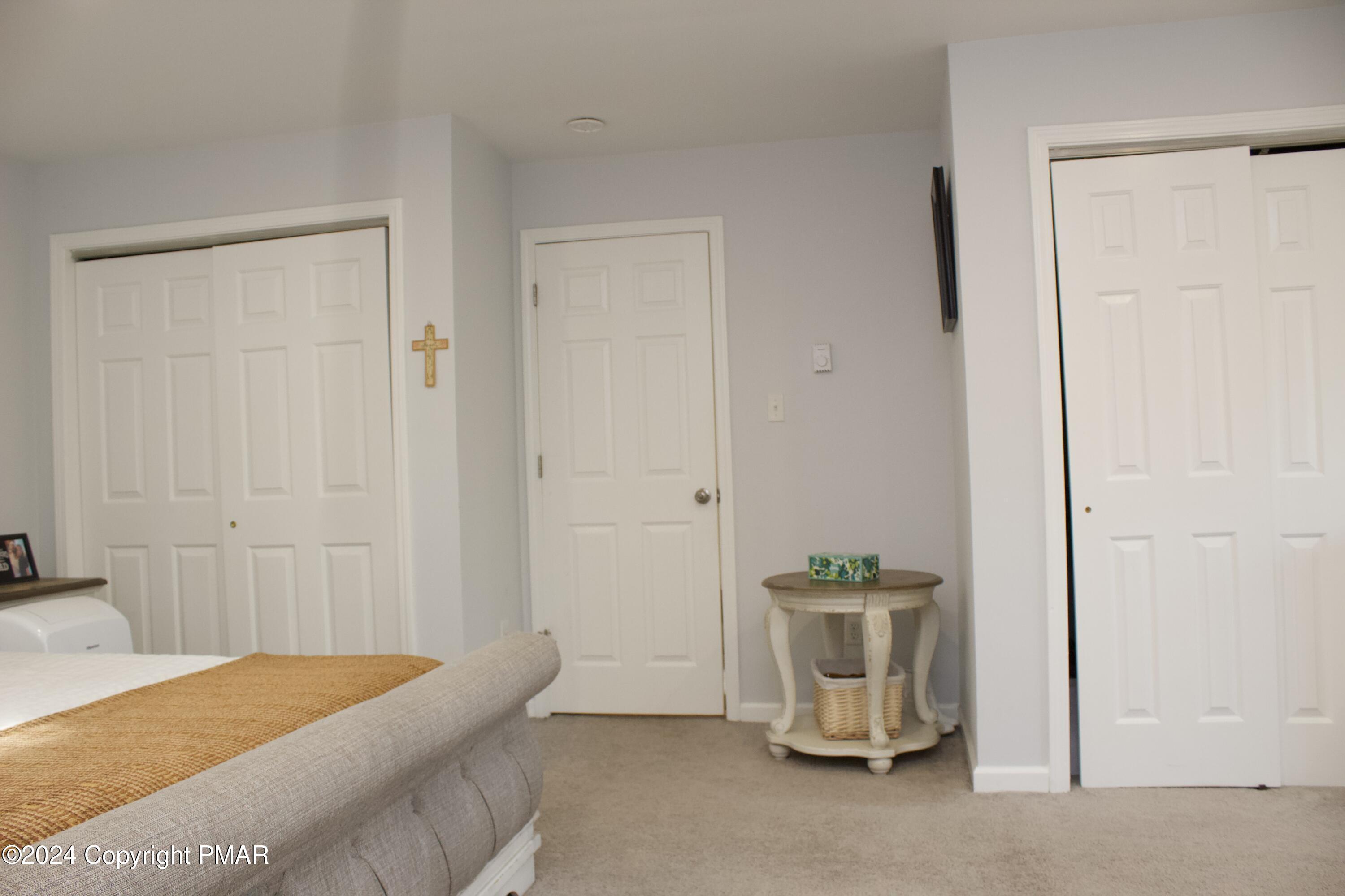 1044 Knollwood Drive Property Photo 23