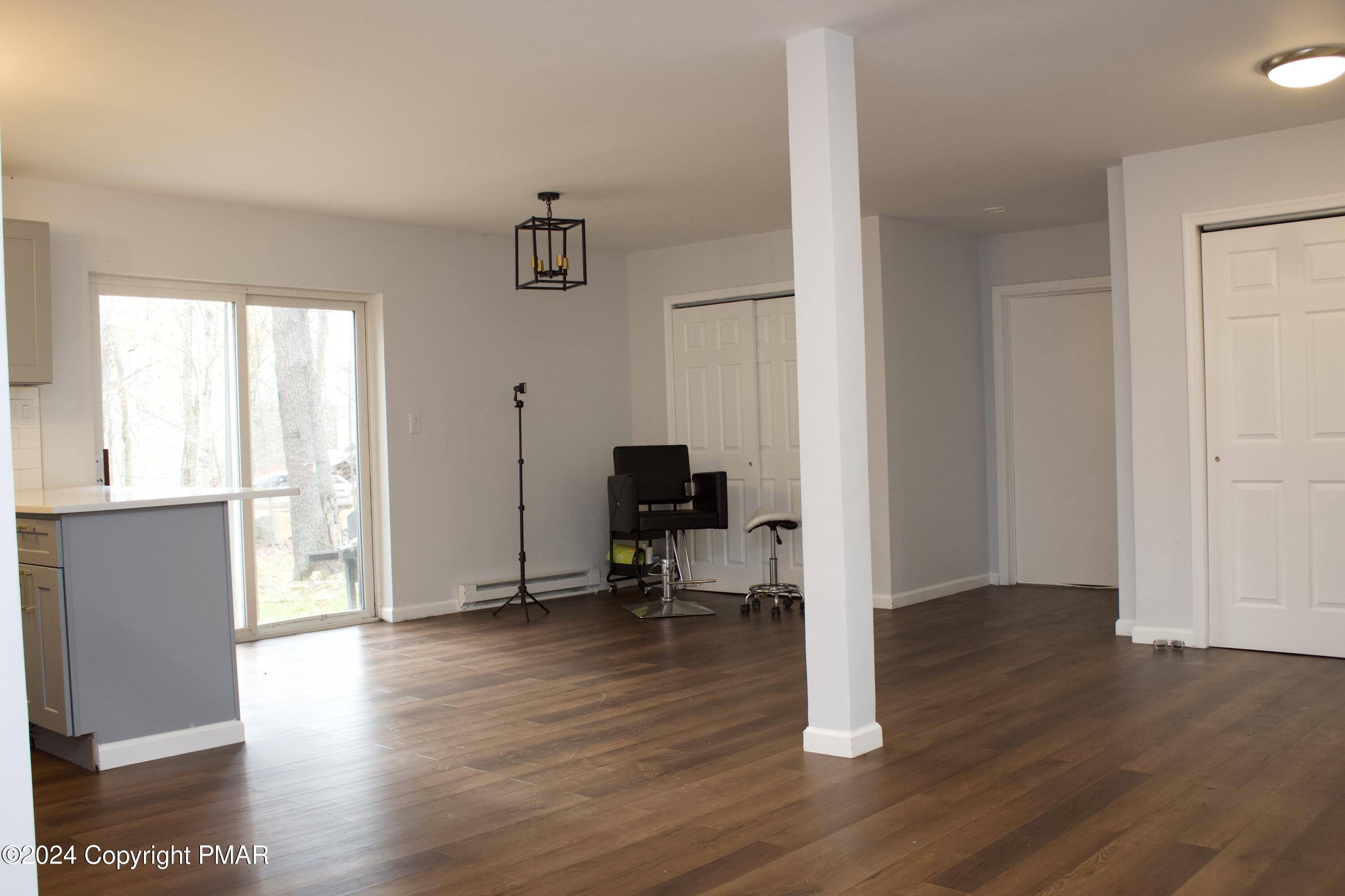 1044 Knollwood Drive Property Photo 32