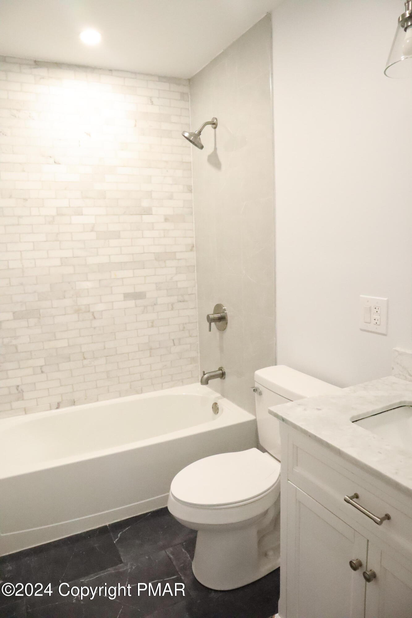 1044 Knollwood Drive Property Photo 37