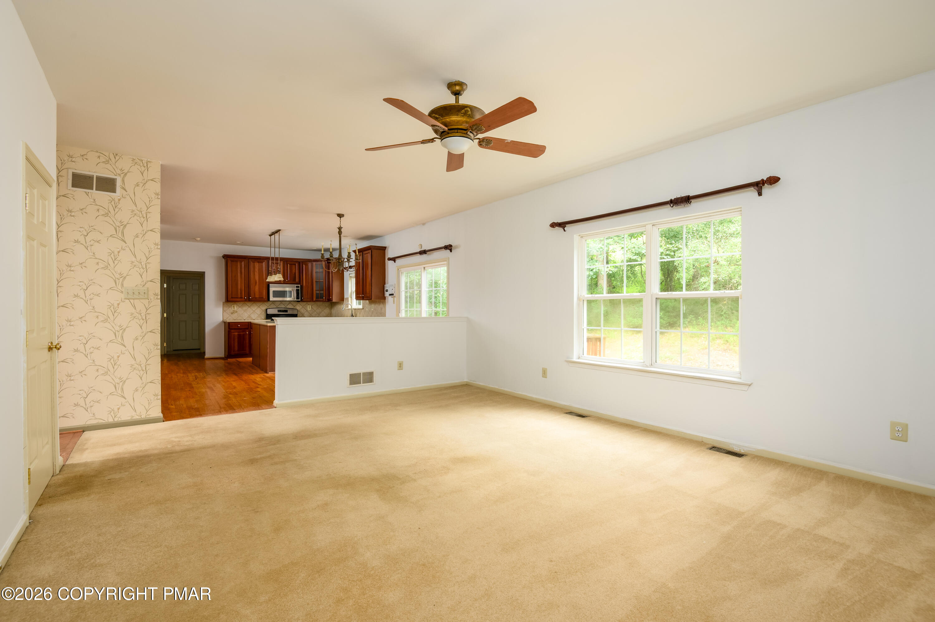 208 Fazio Way Property Photo 17