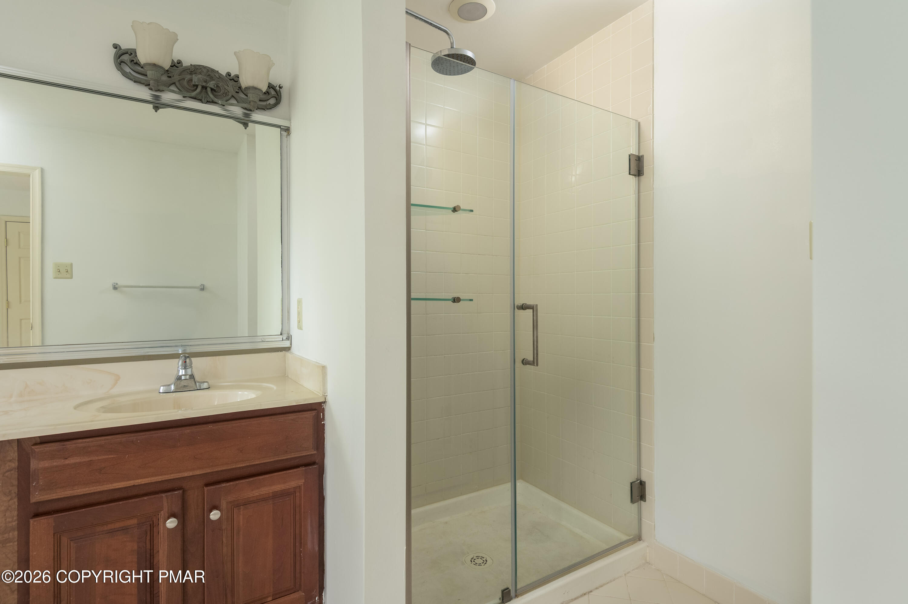 208 Fazio Way Property Photo 33