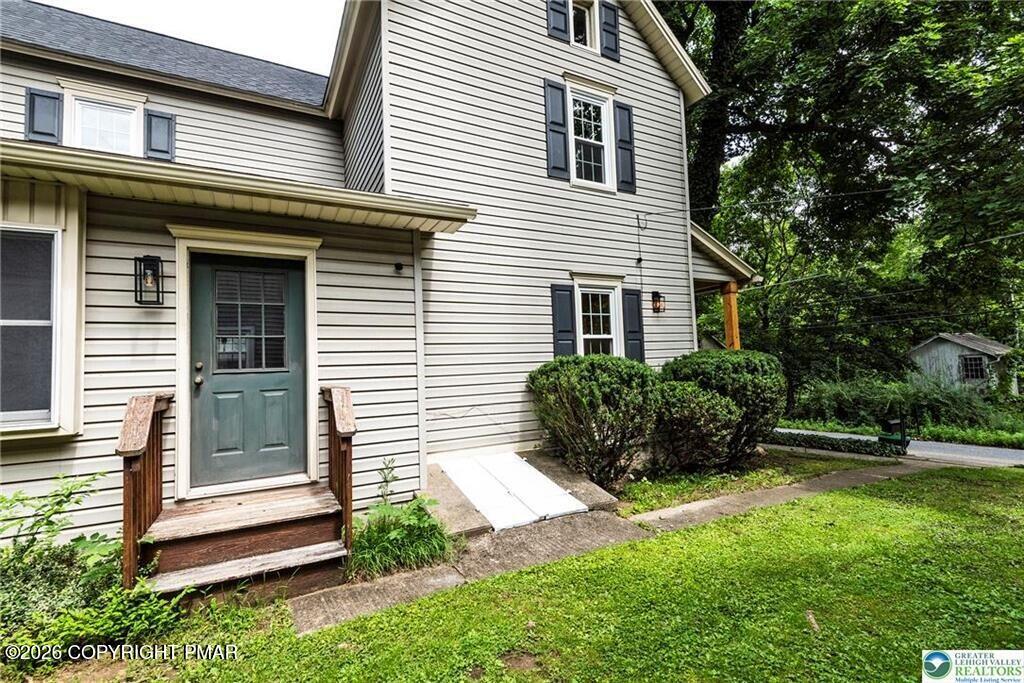 100 Creek Road Property Photo 8