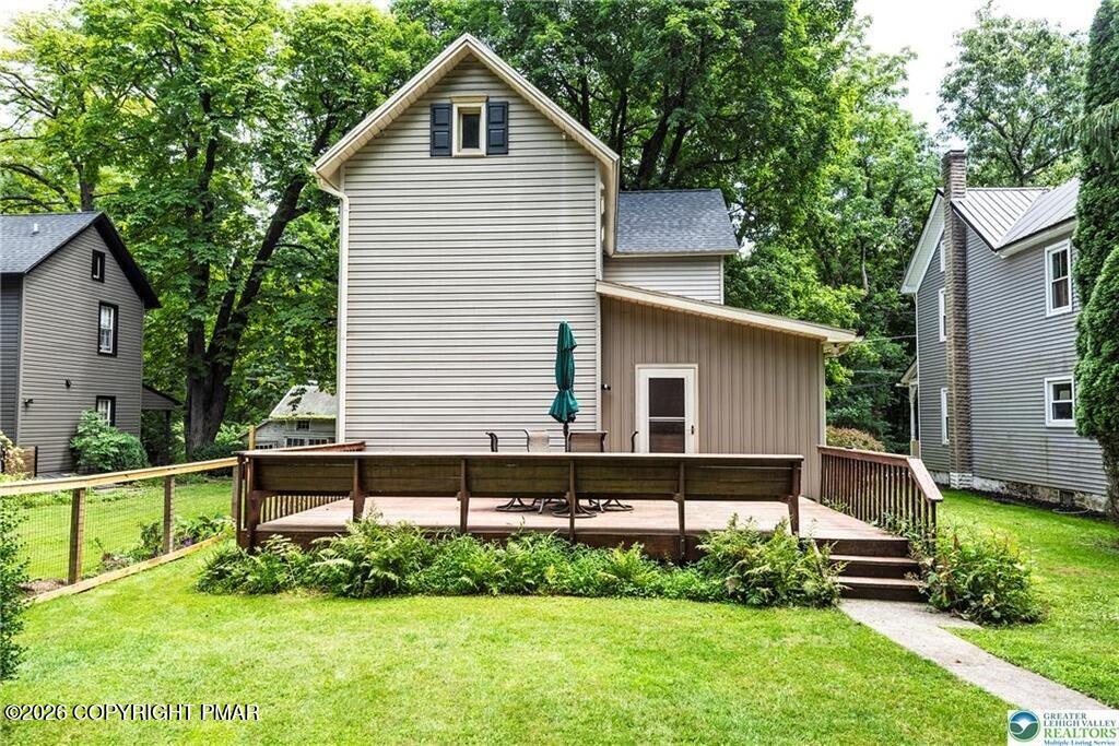 100 Creek Road Property Photo 10