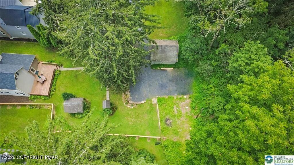 100 Creek Road Property Photo 14