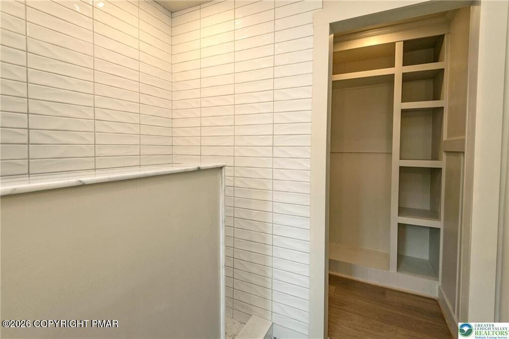 100 Creek Road Property Photo 38