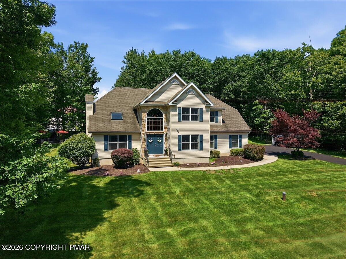 1220 Overlook Court Property Photo 5