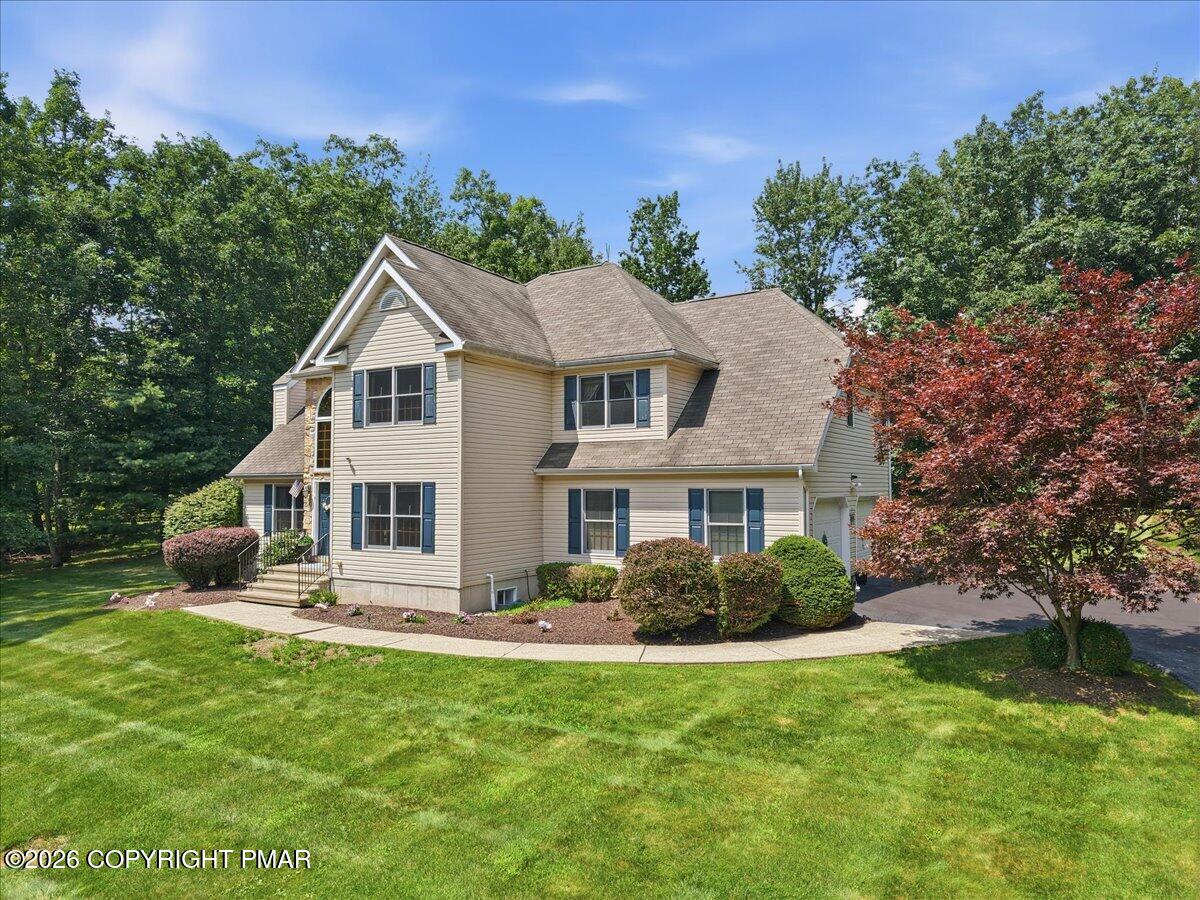 1220 Overlook Court Property Photo 8