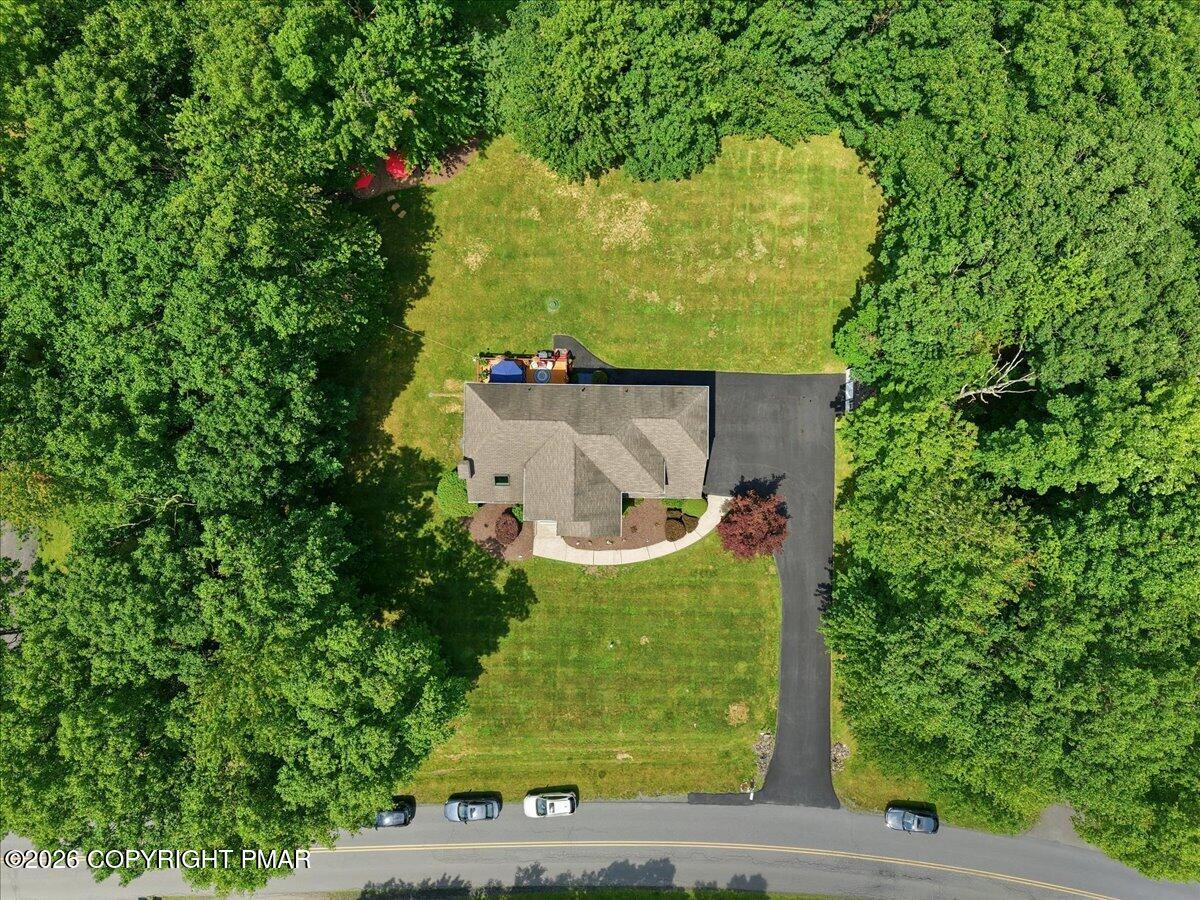 1220 Overlook Court Property Photo 16