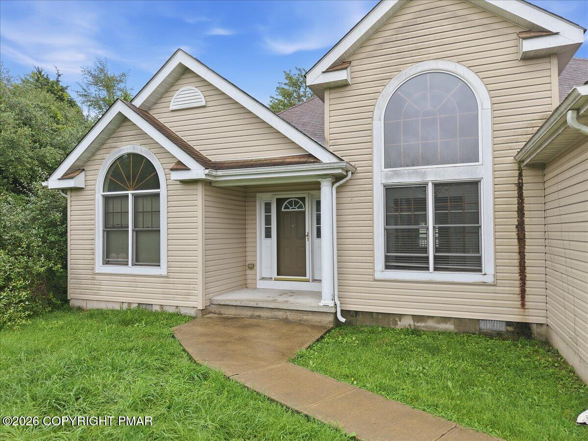 86 Northpark Drive E Property Photo 6